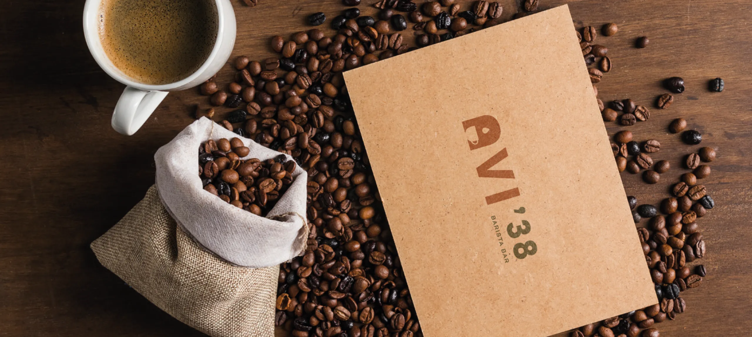 logo op menukaart avi 38 koffiebar
